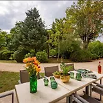 Отель Le Castel Pierre - 7ch&7sdb Avec Clim, Piscine Xl, Ping-pong, Salle Fitness Et Sauna Pour 15 Personnes