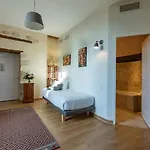 Le Castel Pierre - 7ch&7sdb Avec Clim, Piscine Xl, Ping-pong, Salle Fitness Et Sauna Pour 15 Personnes Отель 4*