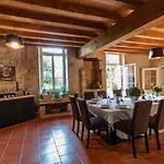 Le Castel Pierre - 7ch&7sdb Avec Clim, Piscine Xl, Ping-pong, Salle Fitness Et Sauna Pour 15 Personnes 4* Lagraulet-du-Gers