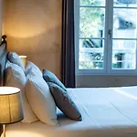 Отель Le Castel Pierre - 7ch&7sdb Avec Clim, Piscine Xl, Ping-pong, Salle Fitness Et Sauna Pour 15 Personnes