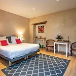 Le Castel Pierre - 7ch&7sdb Avec Clim, Piscine Xl, Ping-pong, Salle Fitness Et Sauna Pour 15 Personnes Отель 4*