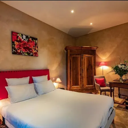 Hotel Le Castel Pierre - 7ch&7sdb Avec Clim, Piscine Xl, Salle Fitness Et Sauna Pour 18 Personnes