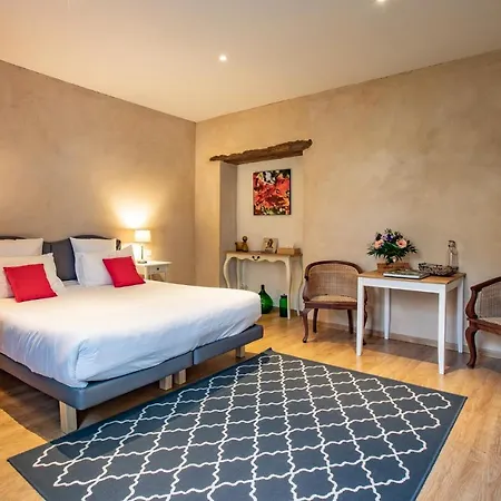 Le Castel Pierre - 7ch&7sdb Avec Clim, Piscine Xl, Salle Fitness Et Sauna Pour 18 Personnes Hotel 4*